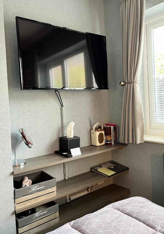Woodbriar Apartment Penmaen-mawr Екстериор снимка